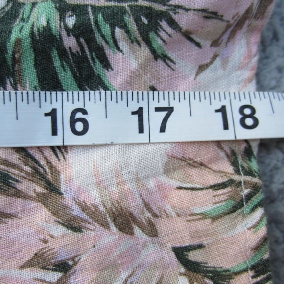 J.Jill Love Linen Top Womens PM 100% linen‎ Tropical Floral Bell Sleeve V-Neck - Picture 13 of 14